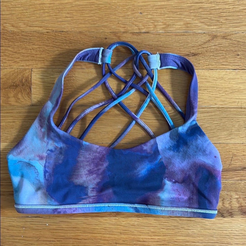 Women's Lululemon Free to Be Strappy Sports Bra 6